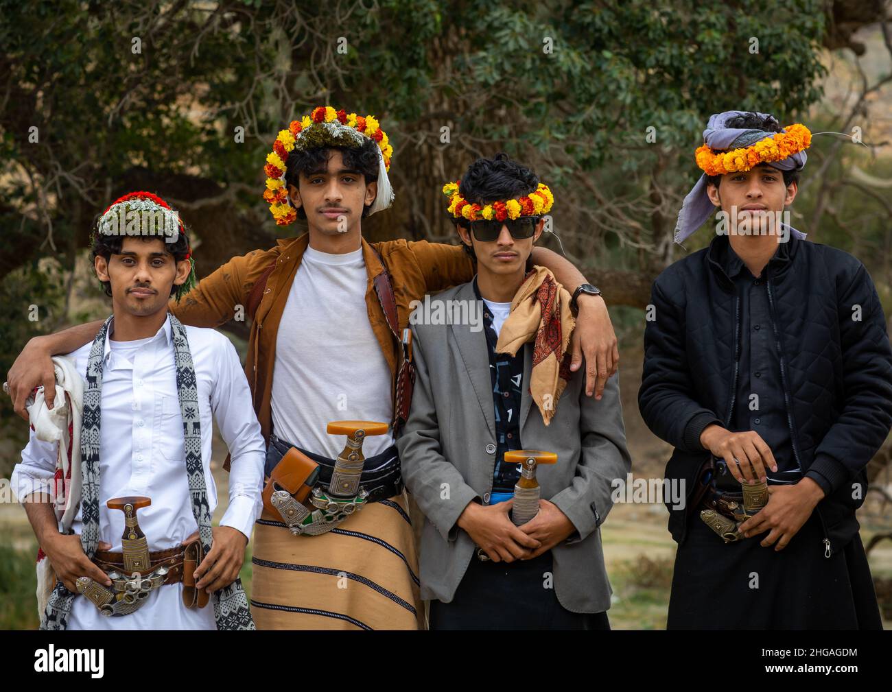 Tribal clothing hi-res stock photography and images - Page 4 - Alamy