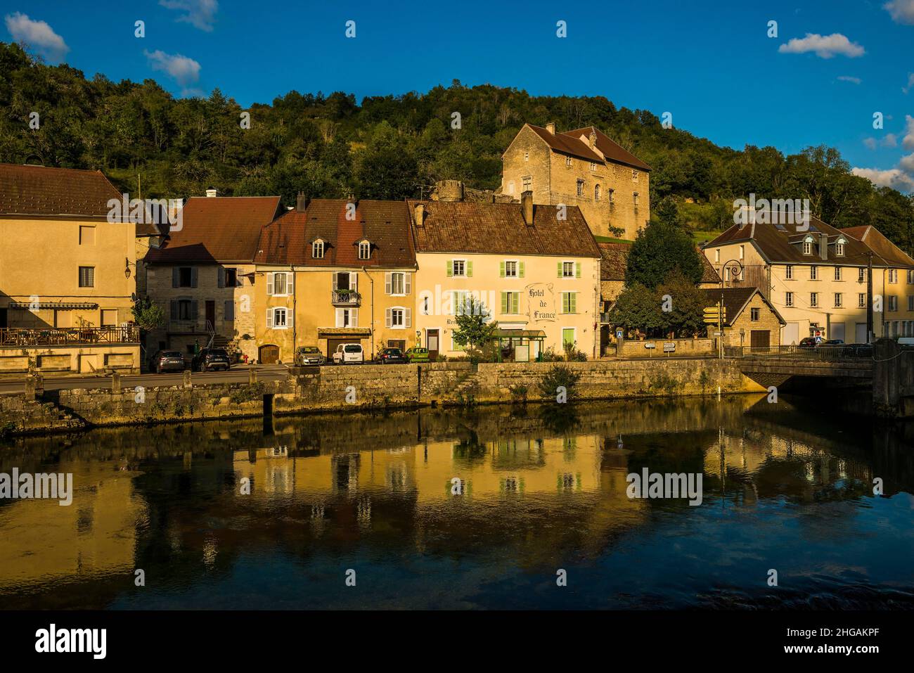 Lods, on the Loue, Departement Doubs, Bourgogne-Franche-Comte, Jura, France Stock Photo