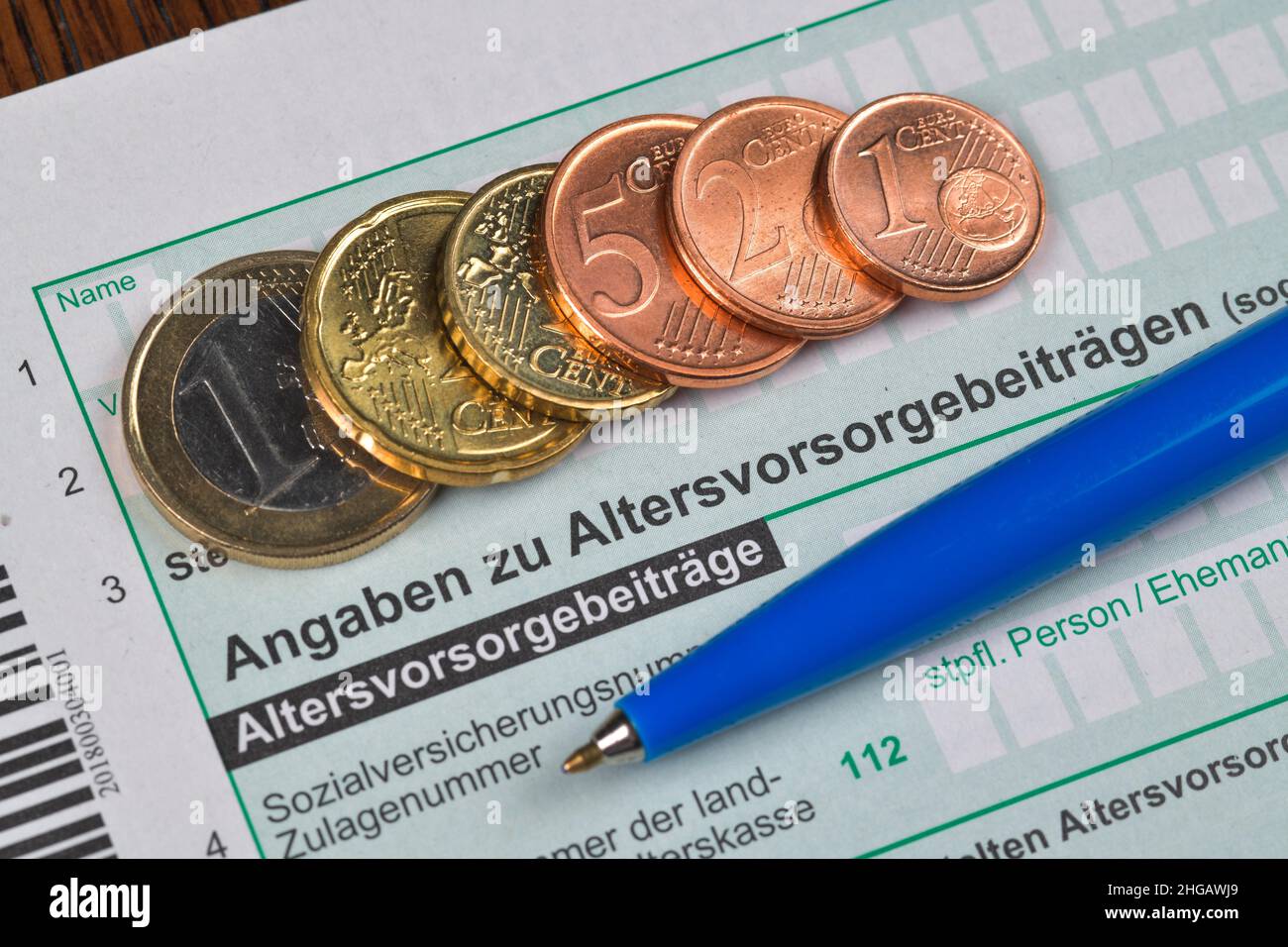 Annex AV, pension contributions, form, tax return Stock Photo Alamy
