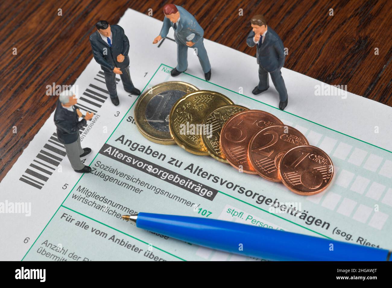 Annex AV, pension contributions, form, tax return Stock Photo Alamy