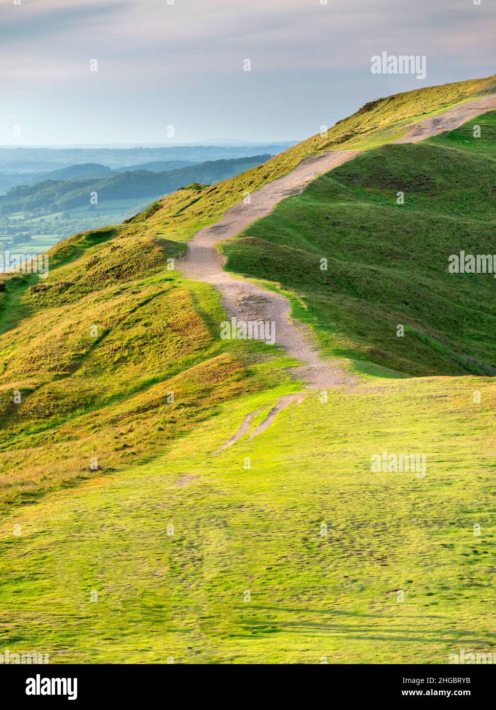 Popular beauty spot and landmark,lsoon after dawn,ow angled summer