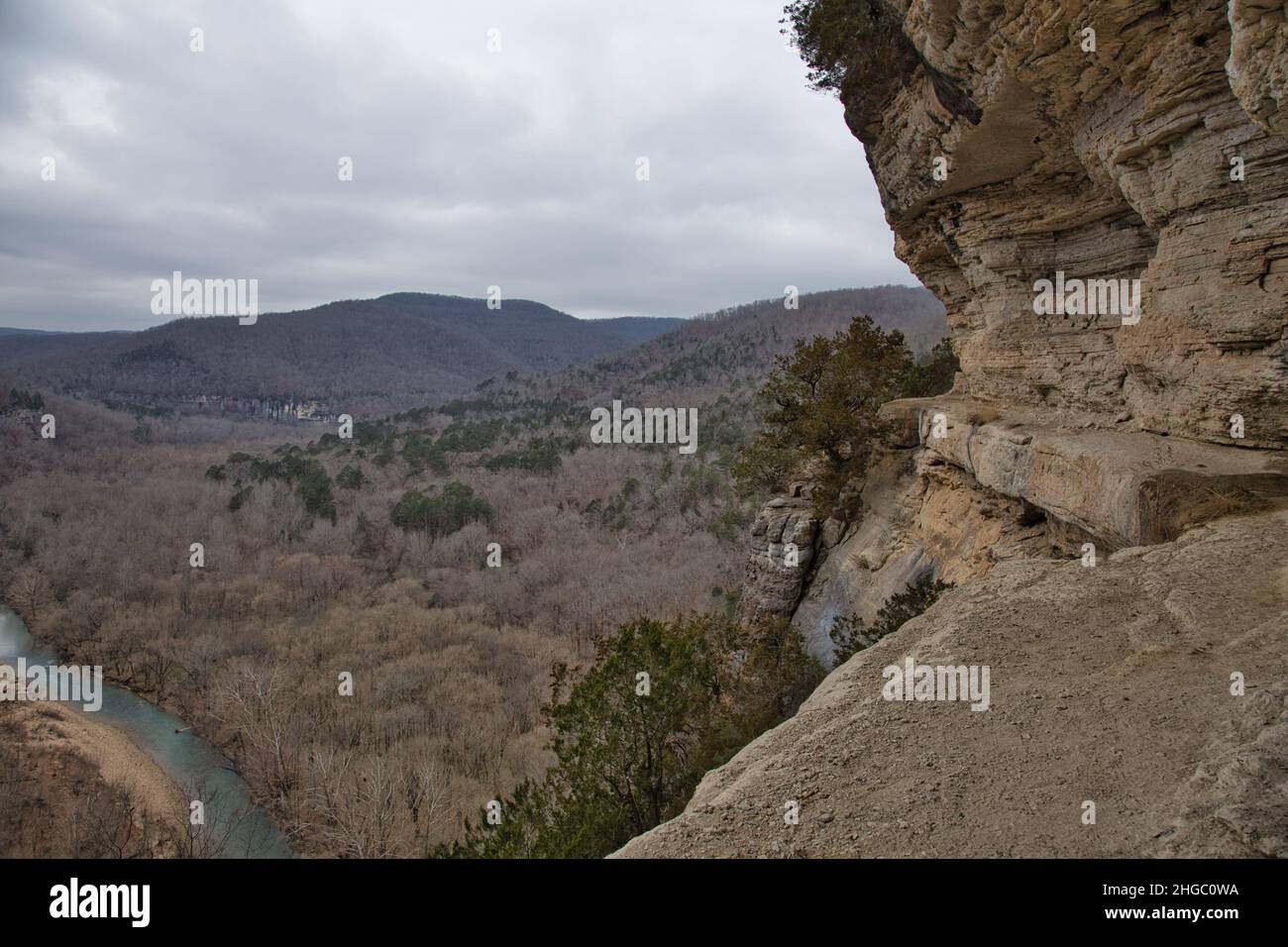 Hiking the Lost Valley trail and Centerpoint trail to the Big Bluff ...