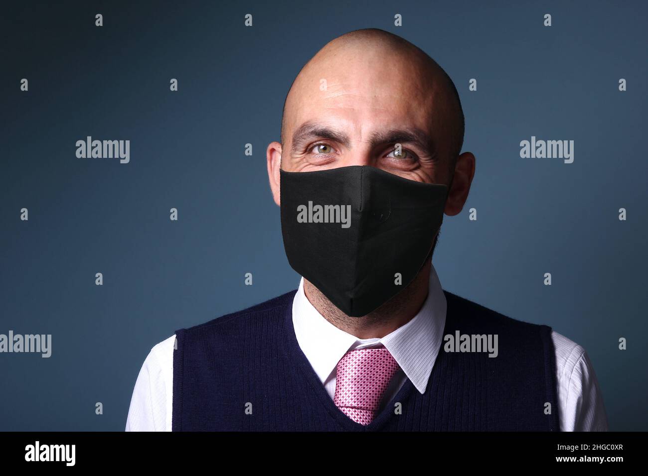 Man ffp2 mask health hi-res stock photography and images - Alamy