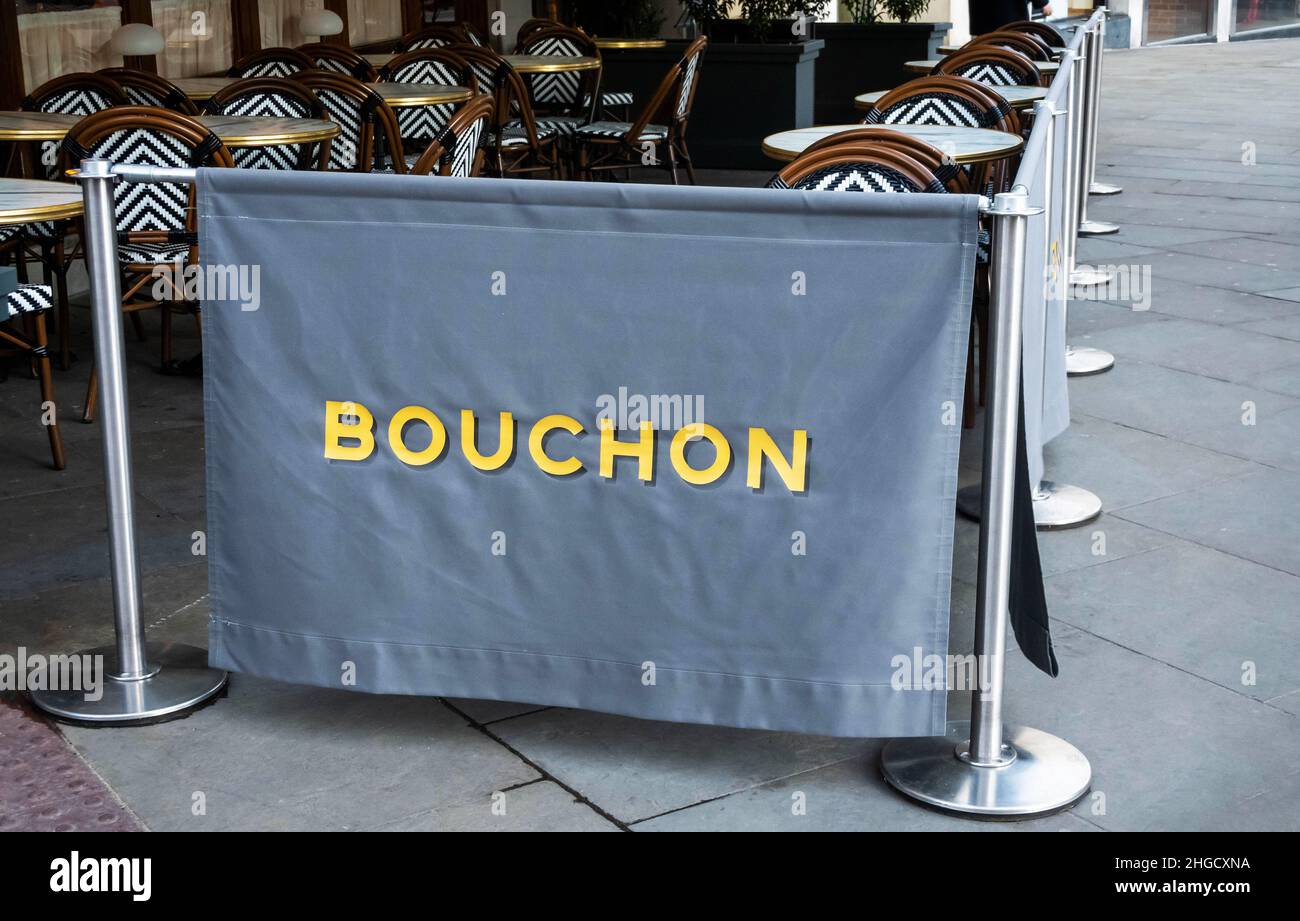 Sign and outside tables of Bouchon Restaurant in Liverpool Stock Photo