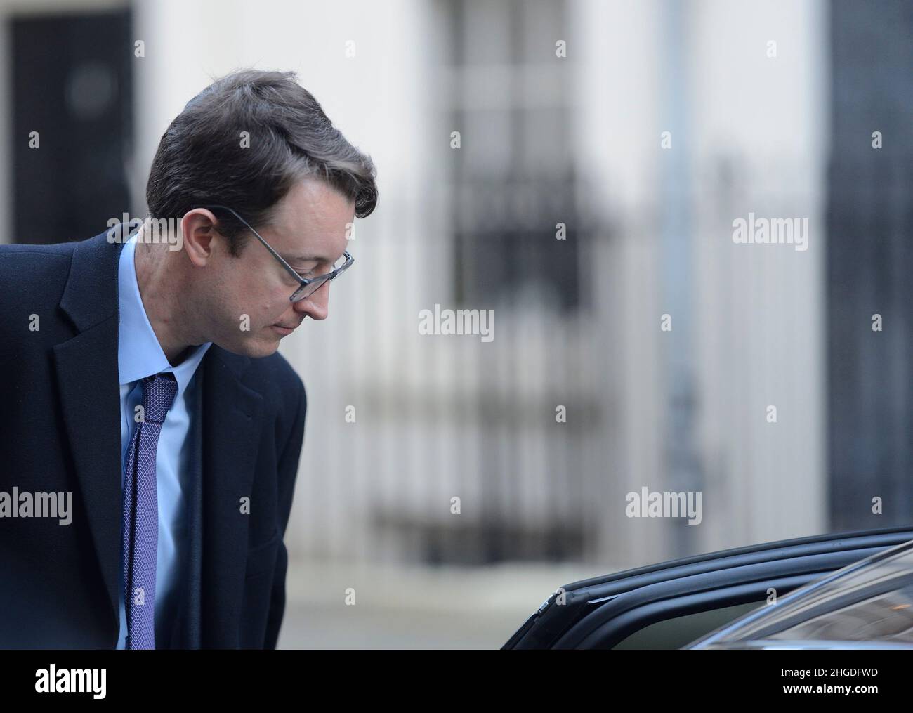 London, UK. 20th Jan, 2022. Simon Clarke MP, Chief Secretary to the Treasury - leaves 10 Downing Street on the day No 10 and Tory whips are accused of 'blackmailing' rebel MPs. Credit: Phil Robinson/Alamy Live News Stock Photo