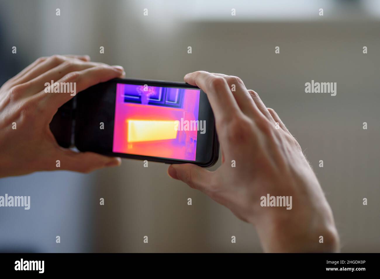 Thermal imaging hand hires stock photography and images Alamy