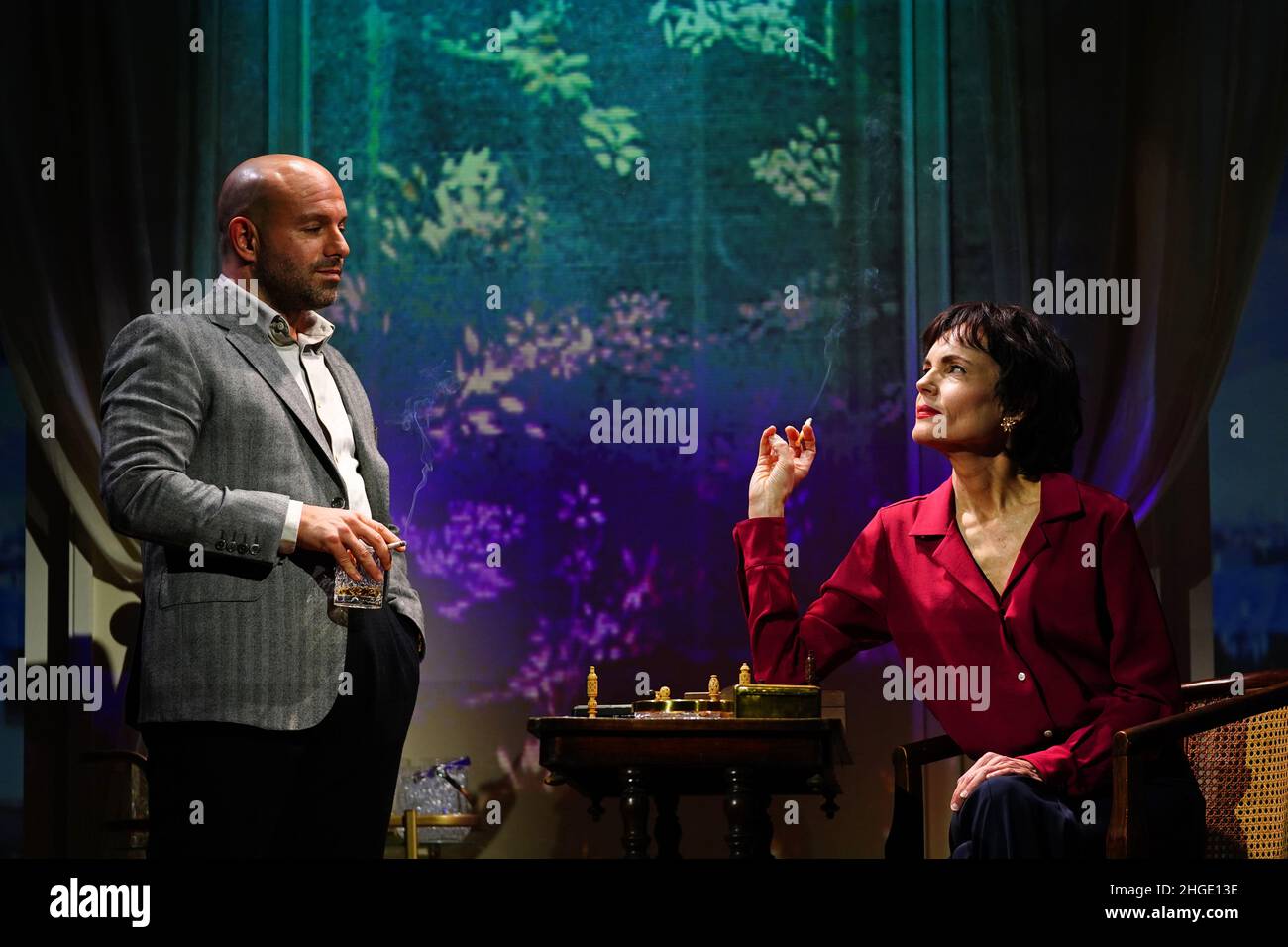 Elizabeth McGovern as Ava Gardner and Anatol Yusef as Frank Sinatra