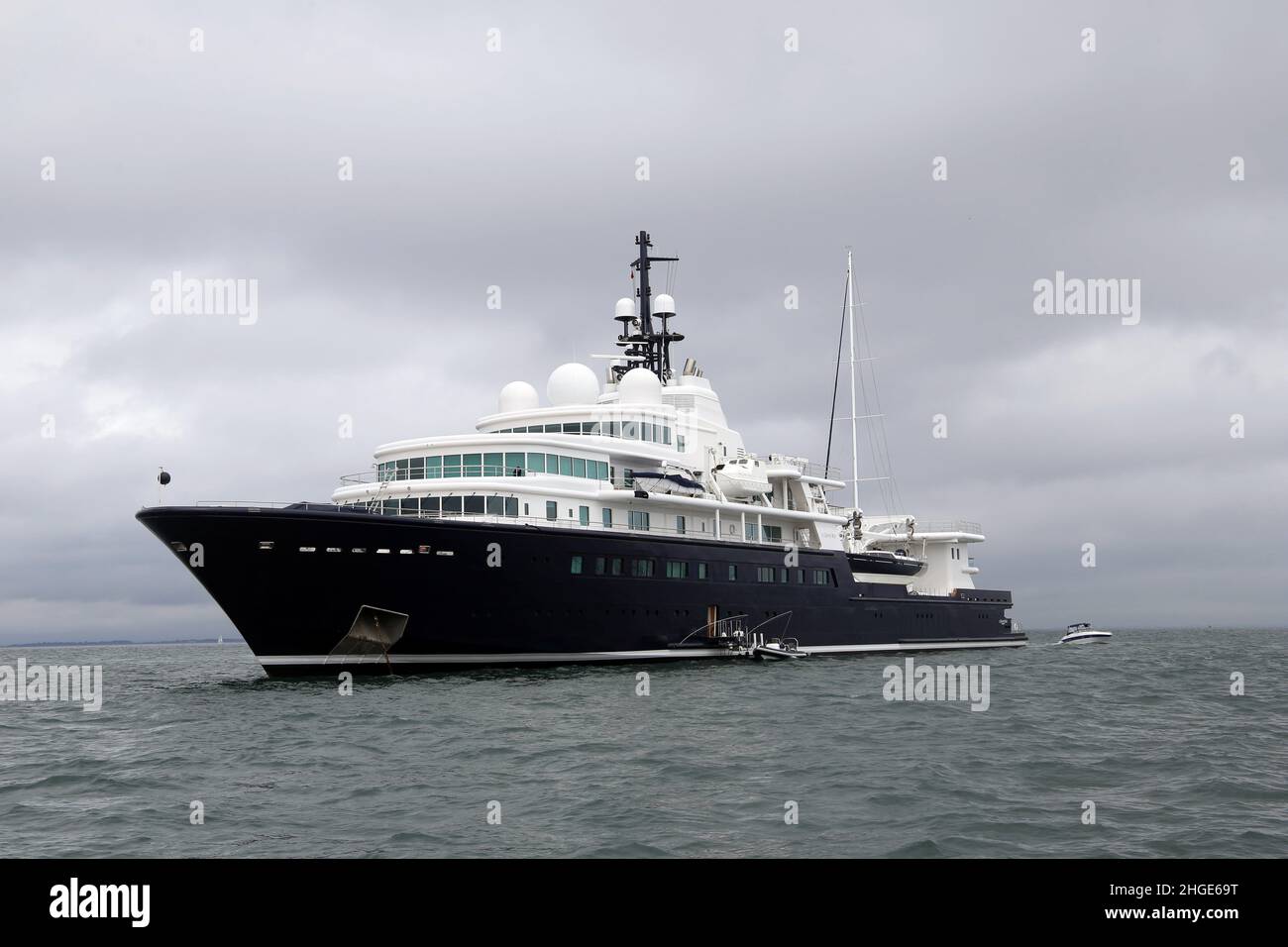 Superyacht Le Grand Bleu anchored off Bembridge Point, Isle of Wight, July 2021 Stock Photo