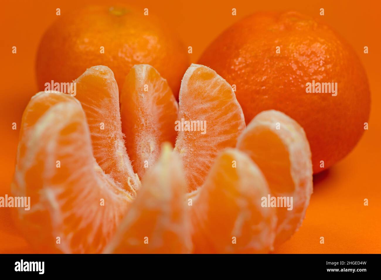 Mandarin segments in a closeup Stock Photo Alamy