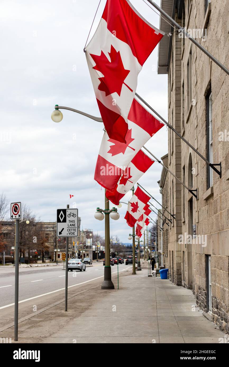 Canadian flag in the city hi-res stock photography and images - Alamy