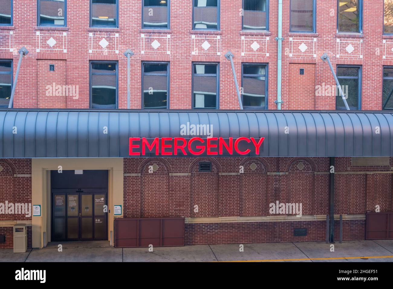 Emergency Room Sign at the entrance to a hospital emergency room in New Orleans, LA, USA Stock Photo