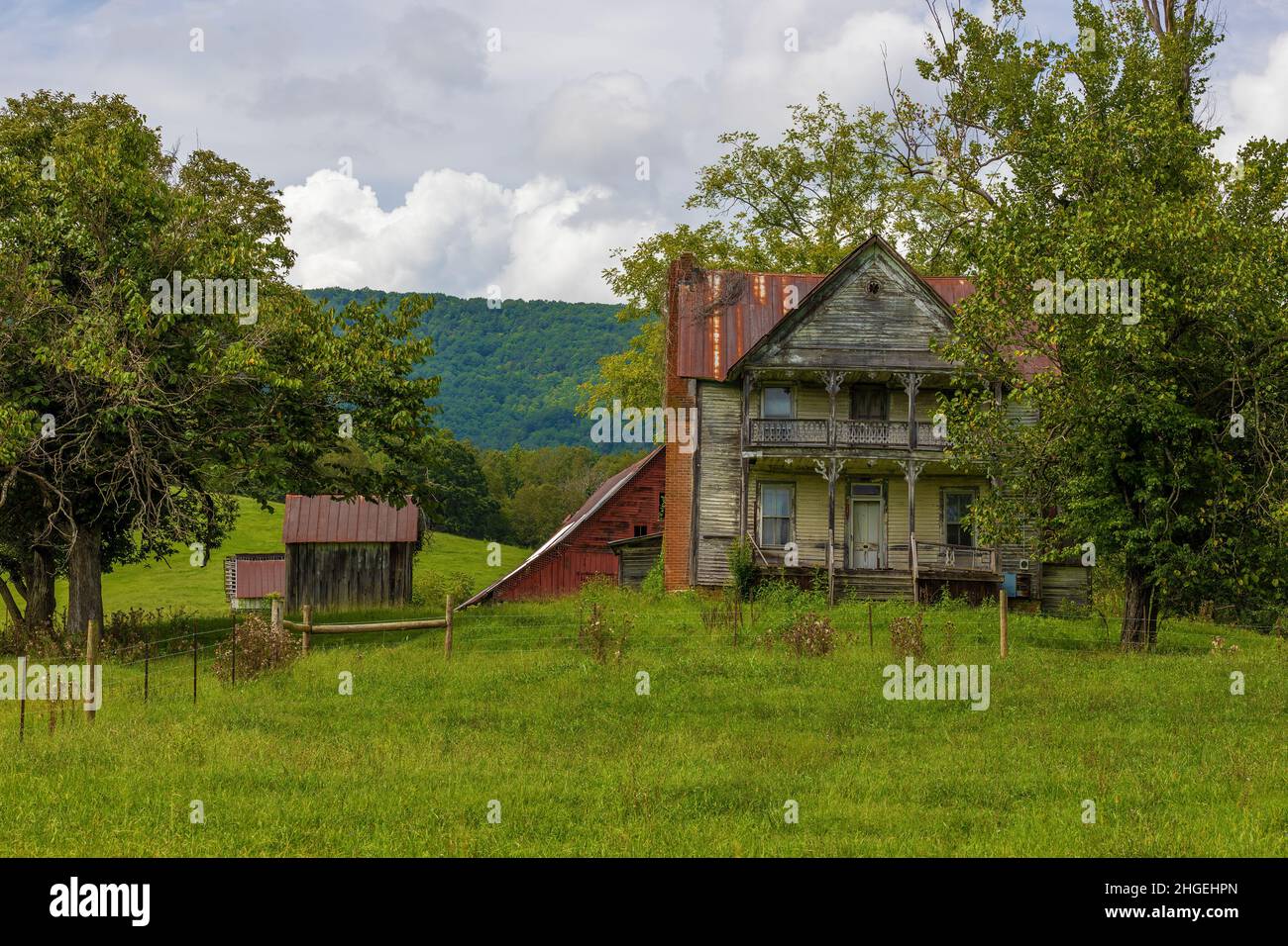 Granger County, Tennessee, USA - Autust 29, 2021: Original a log cabin build in 1848 for the James Walker family and was updated to its design today a Stock Photo