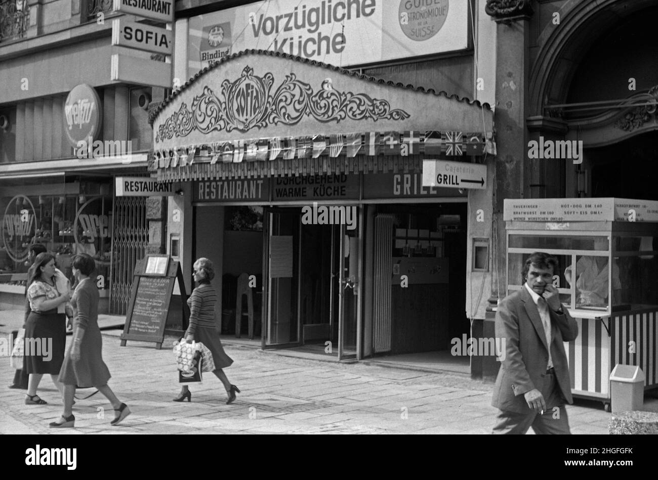 Restaurant, Frankfurt, Germany, September 1976 Stock Photo Alamy