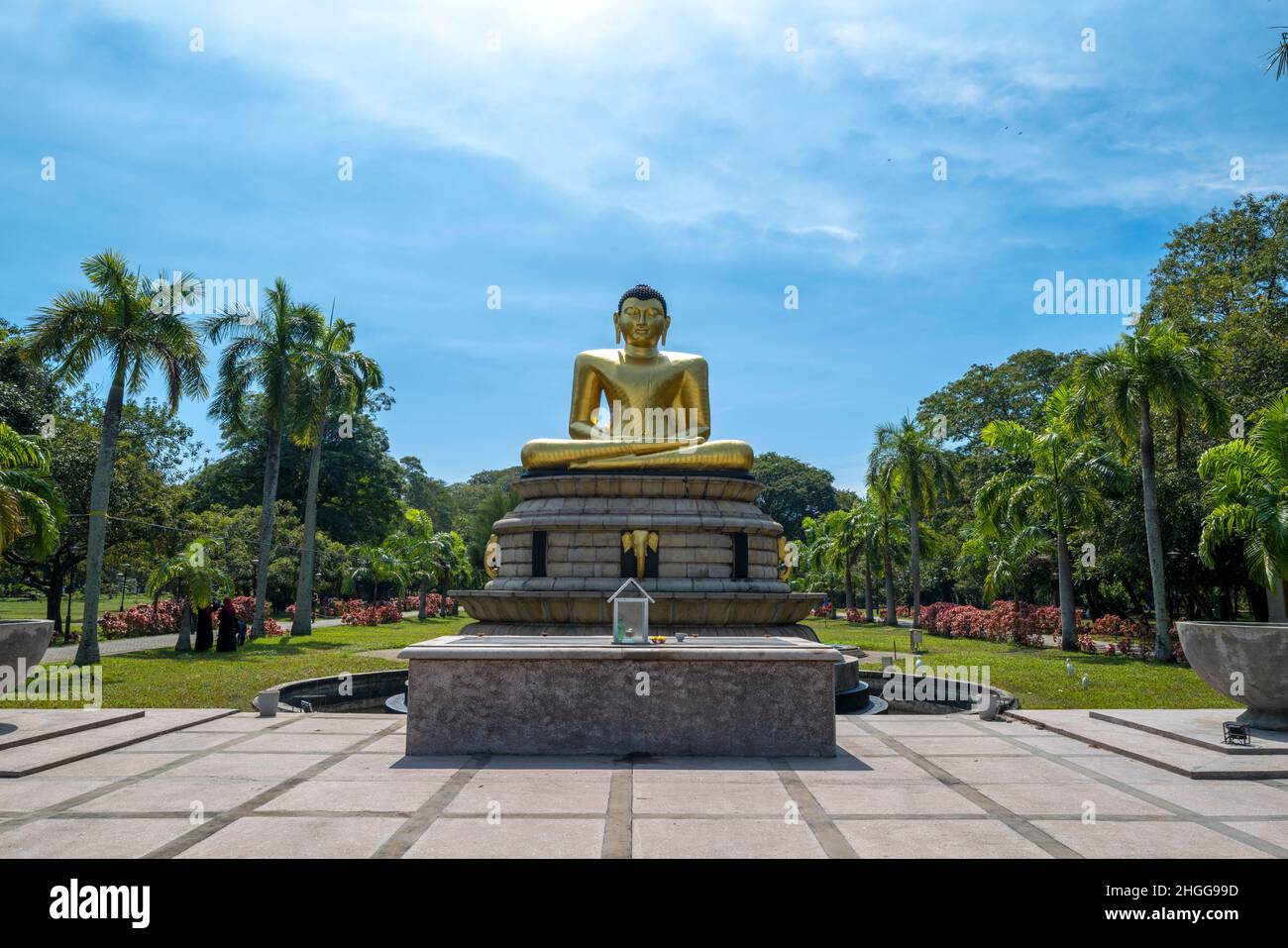 Statue of Guddha, Viharamahadevi Park Colombo Sri Lanka Stock Photo