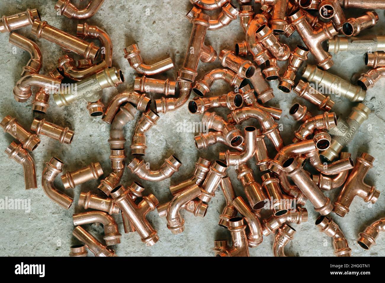 copper heating pipes various small parts Stock Photo Alamy