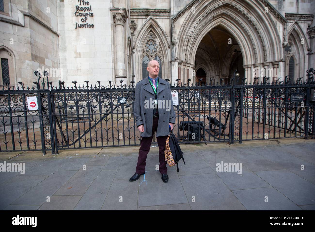 London, England, UK. 21st Jan, 2022. Hypnotist Alex Smith (Stage name ...