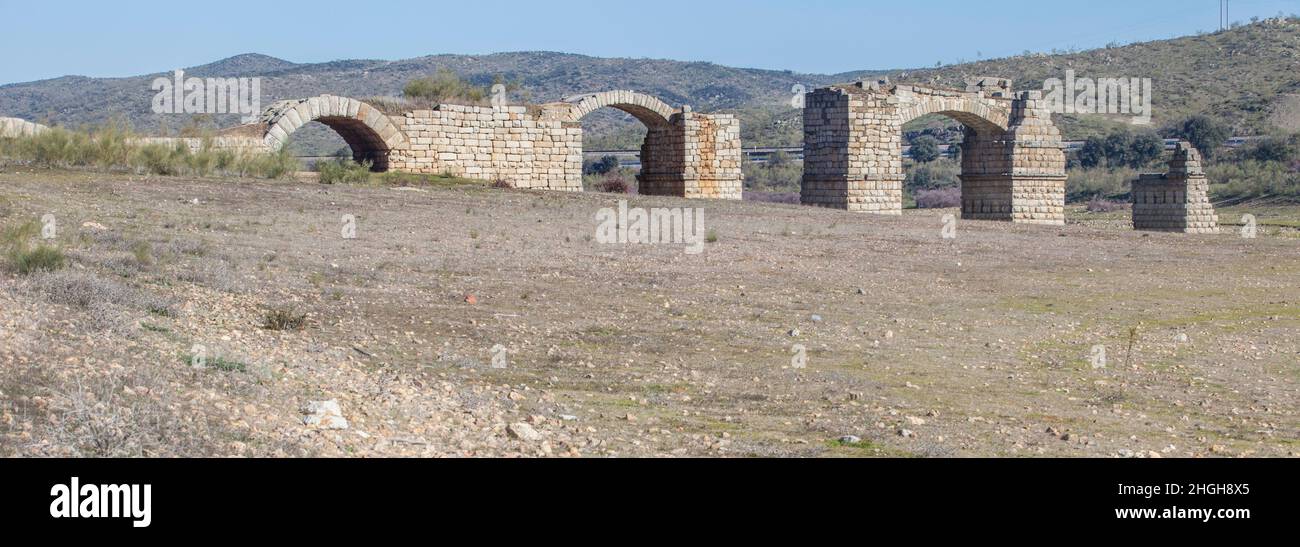 Bridge remanis, Garrovillas de Caceres, Spain