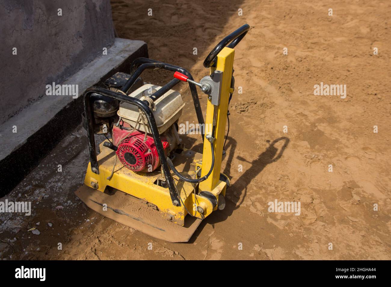 Vibratory plate heavy machine compactor for construction. industrial