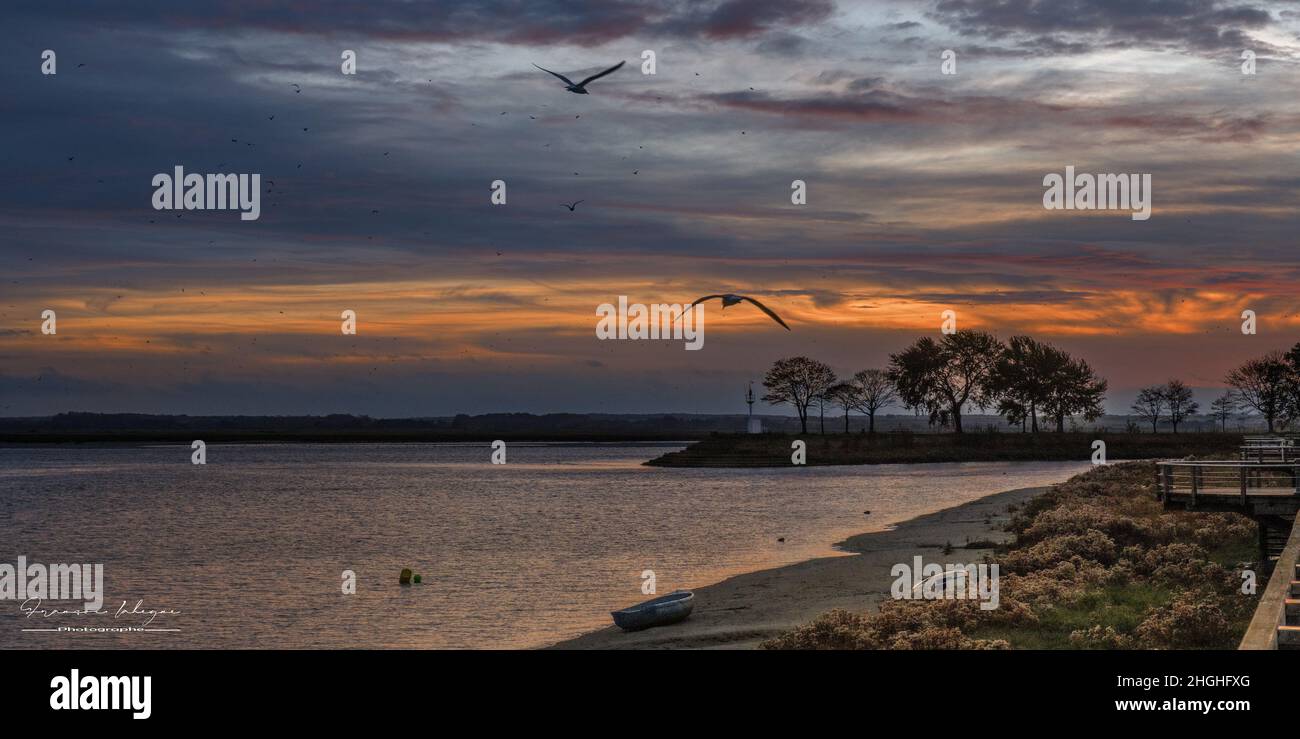 Saint Valery sur Somme, baie de Somme, chenal et reflets dans l'eau, Stock Photo