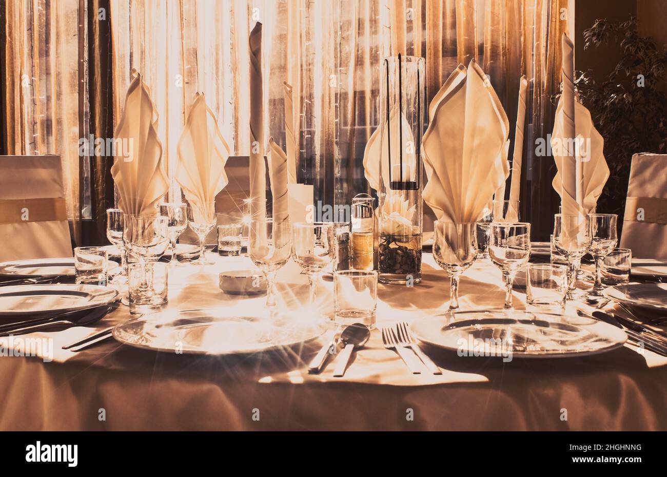 fancy restaurant table in bright sunlight Stock Photo - Alamy