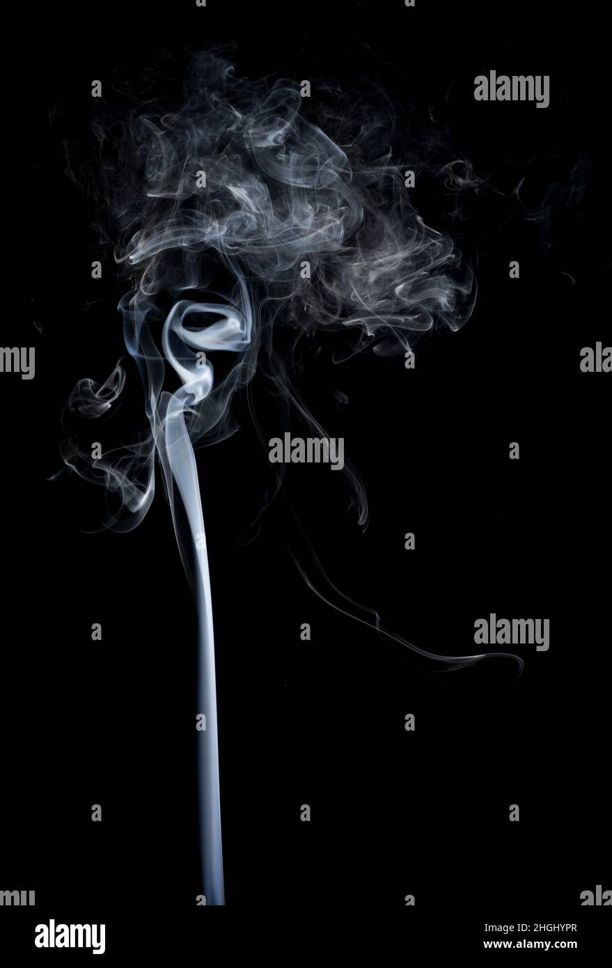 Movement of smoke on black background, smoke background, abstract smoke