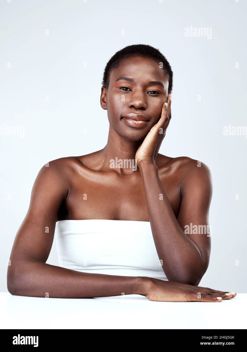 Skin glowing hi-res stock photography and images - Alamy
