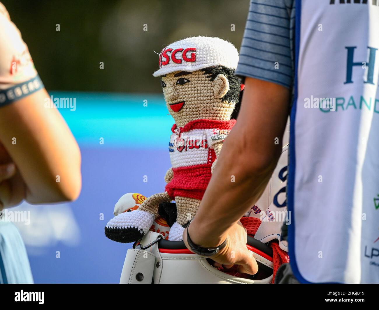 Orlando, FL, USA. 21st Jan, 2022. Pajaree Ansnnarukarn of Thailand golf club cover as seen on the 1st tee during 2nd round of Hilton Grand Vacations Tournament of Champions held at Lake Nona Golf & Country Club in Orlando, Fla. Romeo T Guzman/CSM/Alamy Live News Stock Photo