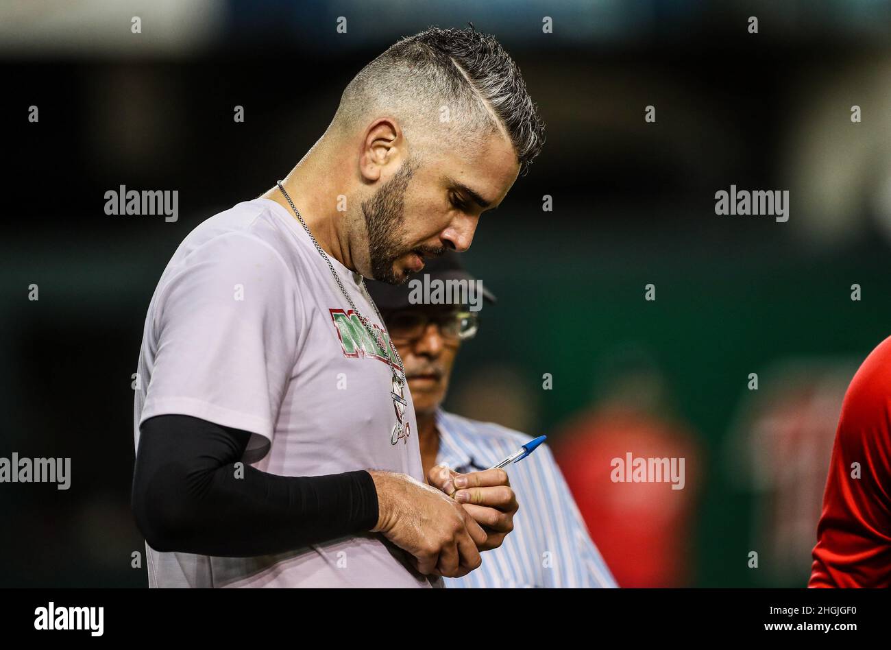 Oliver Perez pitcher de Mexico Aspectos del nuevo estadio de Tomateros