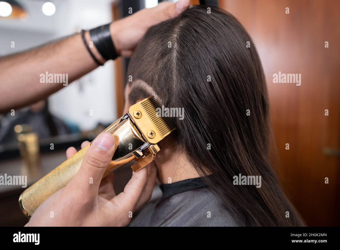 Brazilian barber shop hi-res stock photography and images - Alamy