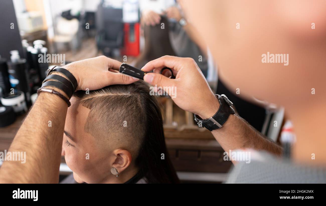 Brazilian barber shop hi-res stock photography and images - Alamy