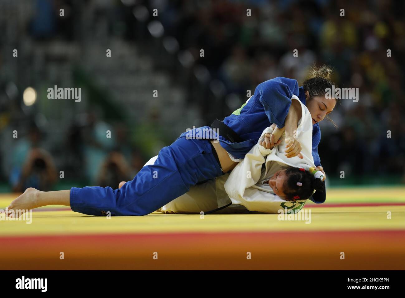 Brazil's judoka Mayra Aguiar wins bronze medal, judo 78kg at Rio 2016 Olympic Games. Brazilian champion beats half-heavyweight cuban Yalennis Castillo Stock Photo