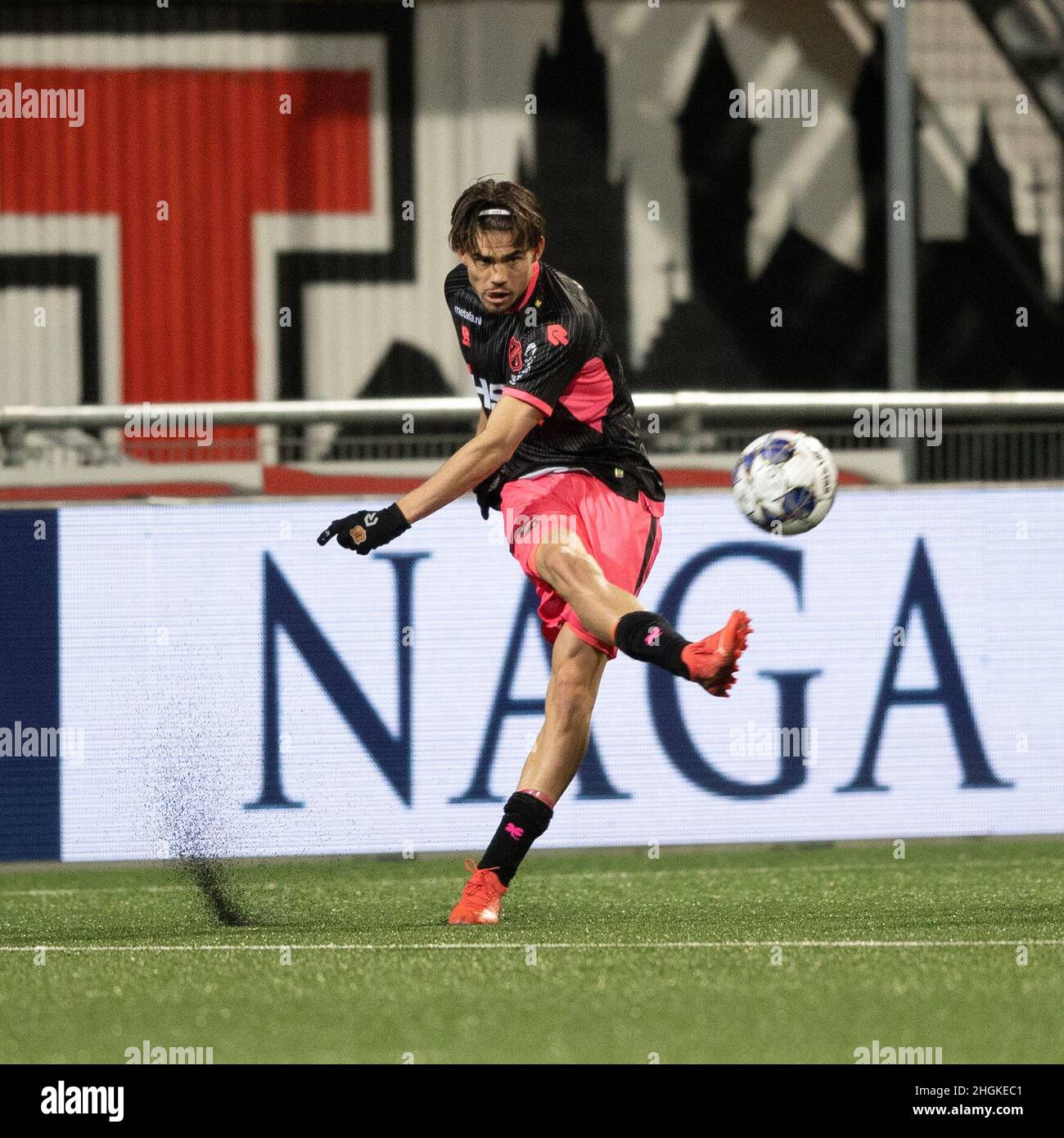 MAASTRICHT, football, 21-1-2022, stadion de Geusselt, MVV Maastricht 