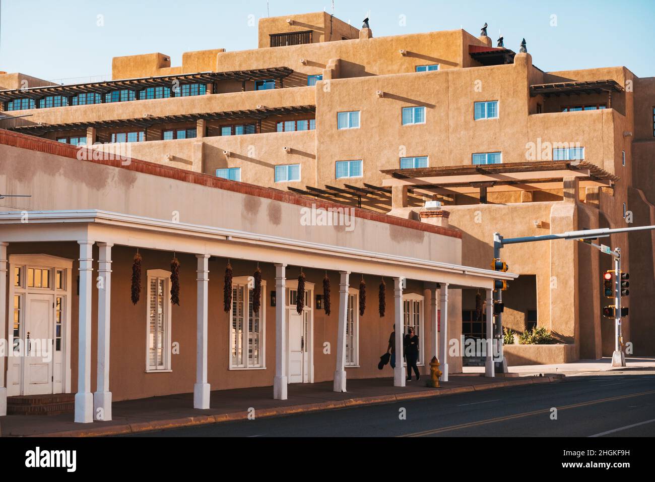 the Hilton Historic Plaza (1600s hacienda) and Eldorado Hotel & Spa (adobe-style) in Santa Fe, New Mexico, United States Stock Photo