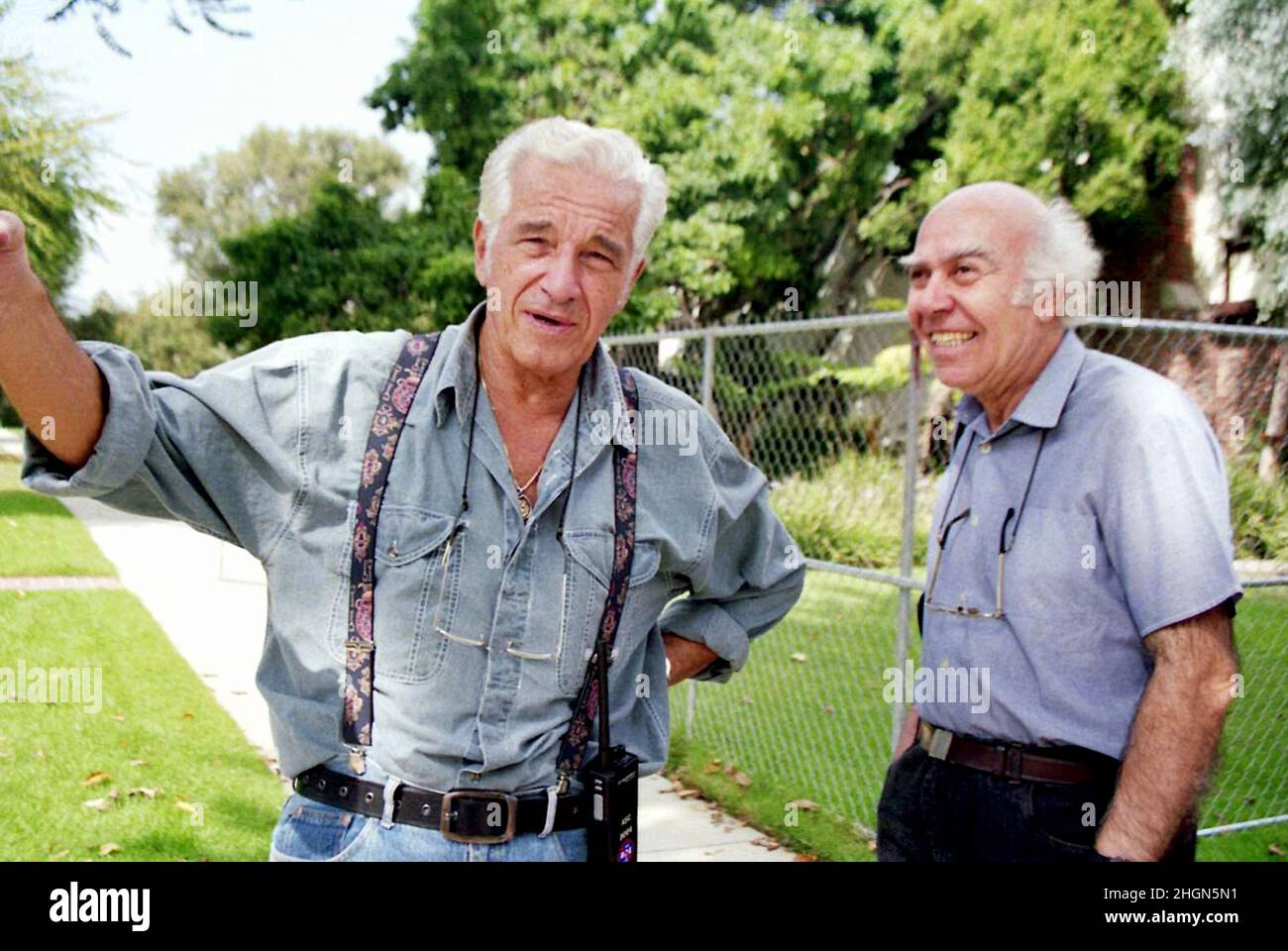 Los Angeles, CA, USA. Romanian film director Sergiu Nicolaescu (left) & sound director Anusavan Salamanian during the filming of the movie 'Punctul zero'1995. Stock Photo