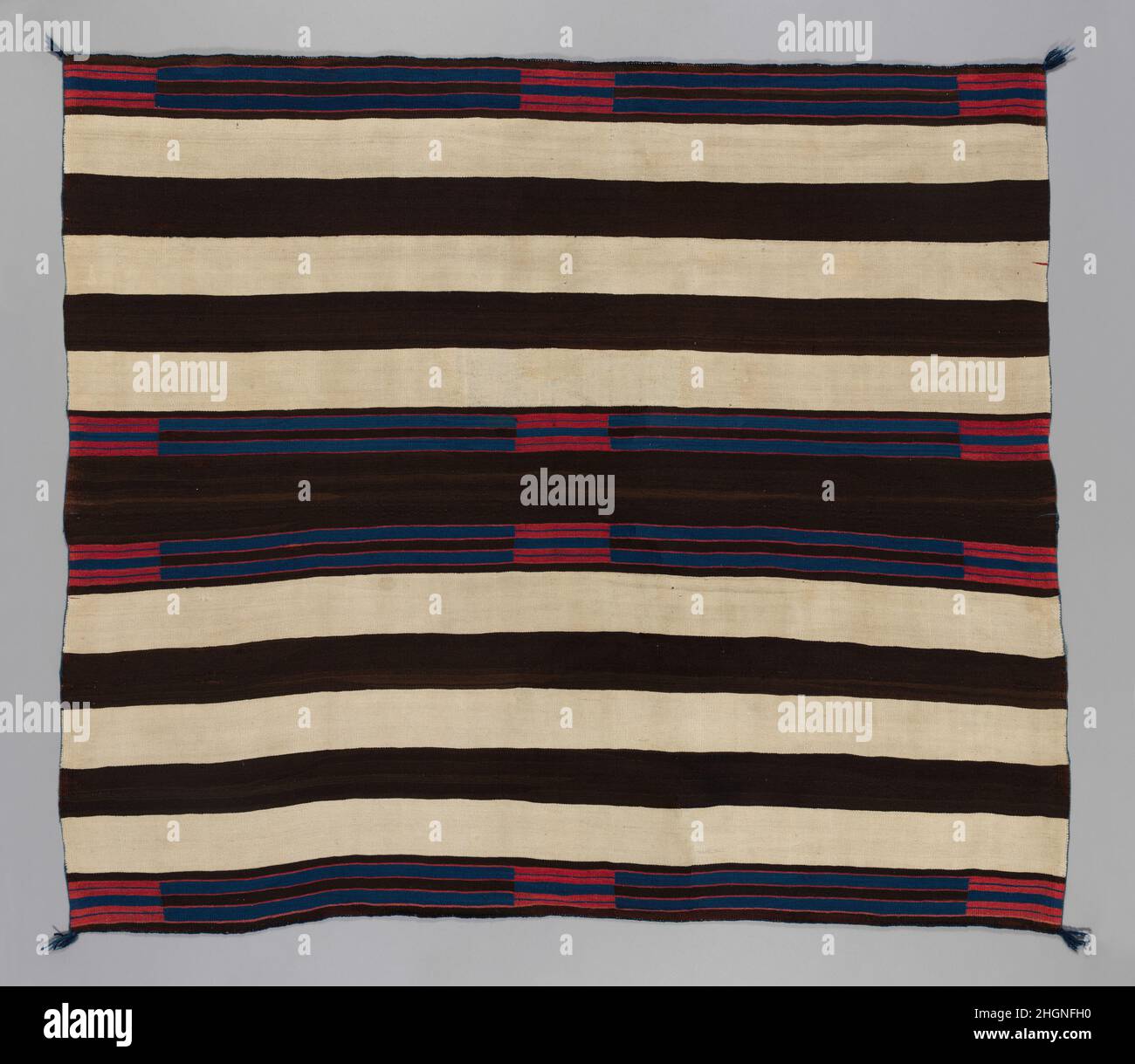 Chief's blanket 185560 Unidentified The six Navajo weavings from the