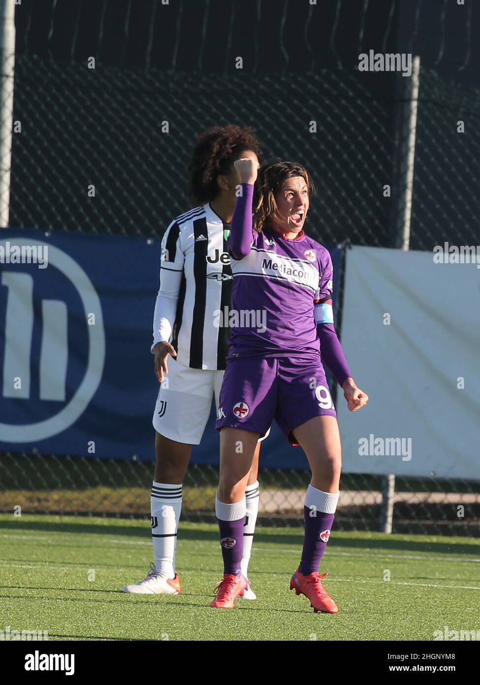 Federica Cafferata of ACF Fiorentina Women in action during the 2021/2022  Serie A Women's Championship match between Juventus FC and ACF Fiorentina  Wo Stock Photo - Alamy