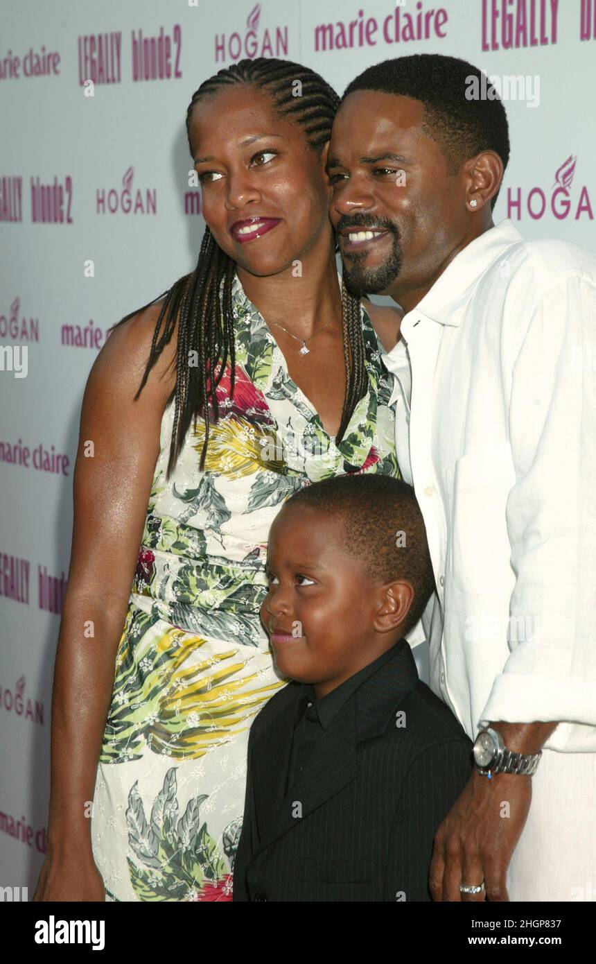 **FILE PHOTO** Regina King's Son Dies By Suicide. Regina King, husband Ian Alexander and son Ian Alexander Jr attend the premiere of 'Legally Blonde 2: Red White & Blonde' at United Artists Southampton Theater in Southampton, NY on June 28, 2003. Photo Credit: Henry McGee/MediaPunch Stock Photo
