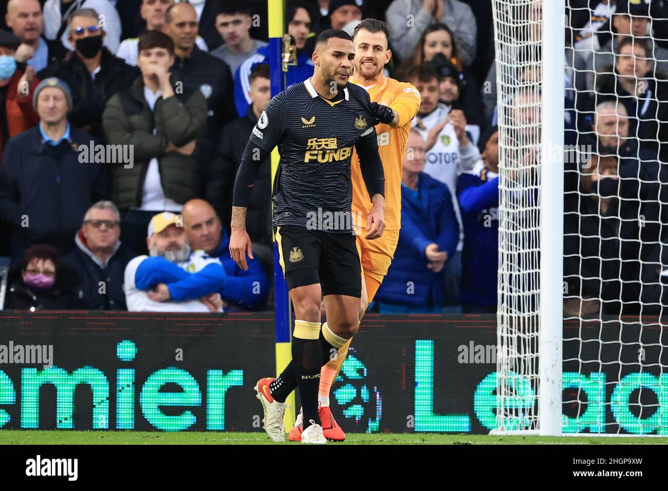 Leeds, UK. 22nd Jan, 2022. Martin Dubravka #1 of Newcastle United congratulates Jamaal Lascelles #6 of Newcastle United for his defensive block during the Premier League fixture Leeds United vs Newcastle United at Elland Road, Leeds, UK, 22nd January 2022 Credit: News Images /Alamy Live News Stock Photo