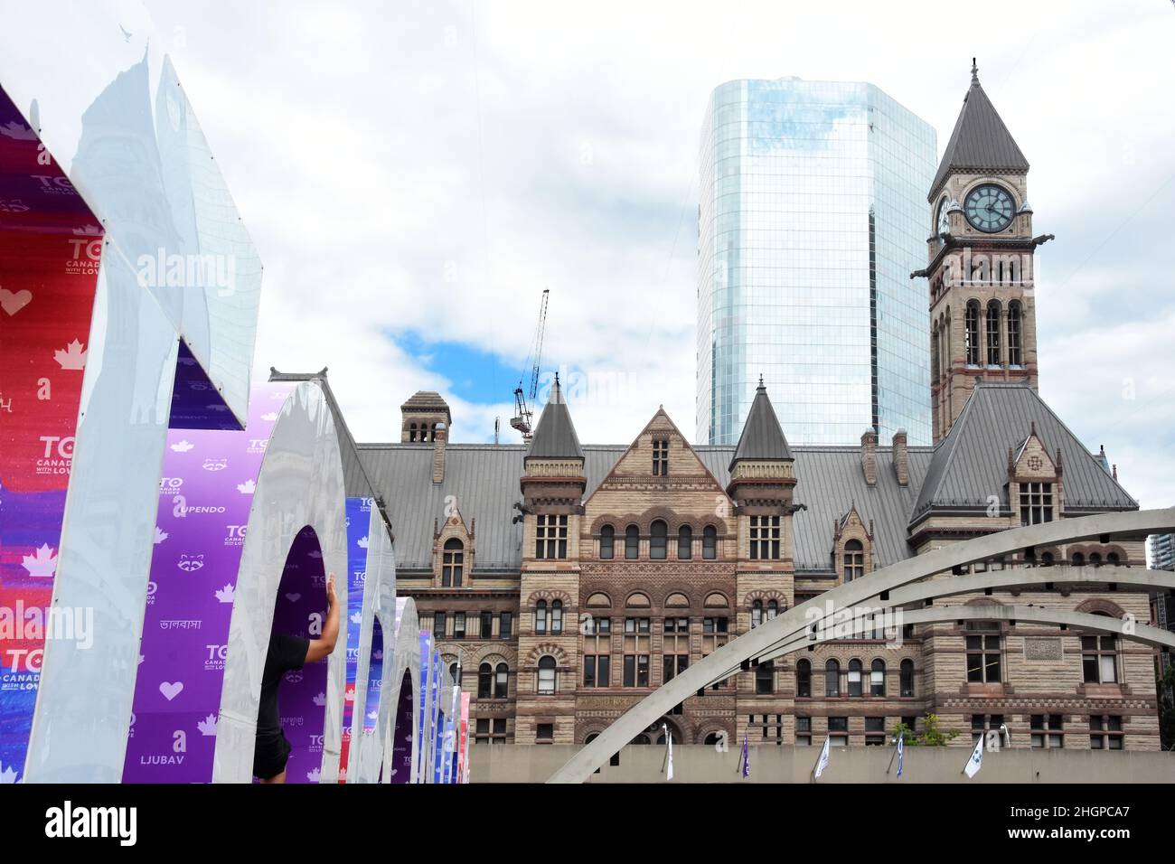 Nathan Phillips Square, Toronto, Canada Stock Photo Alamy
