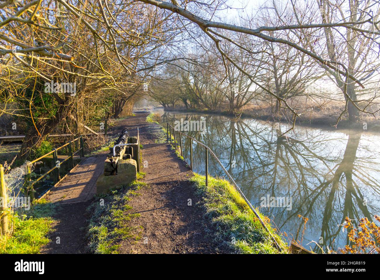 Winter scene on the River Stort, Hertfordshire Stock Photo