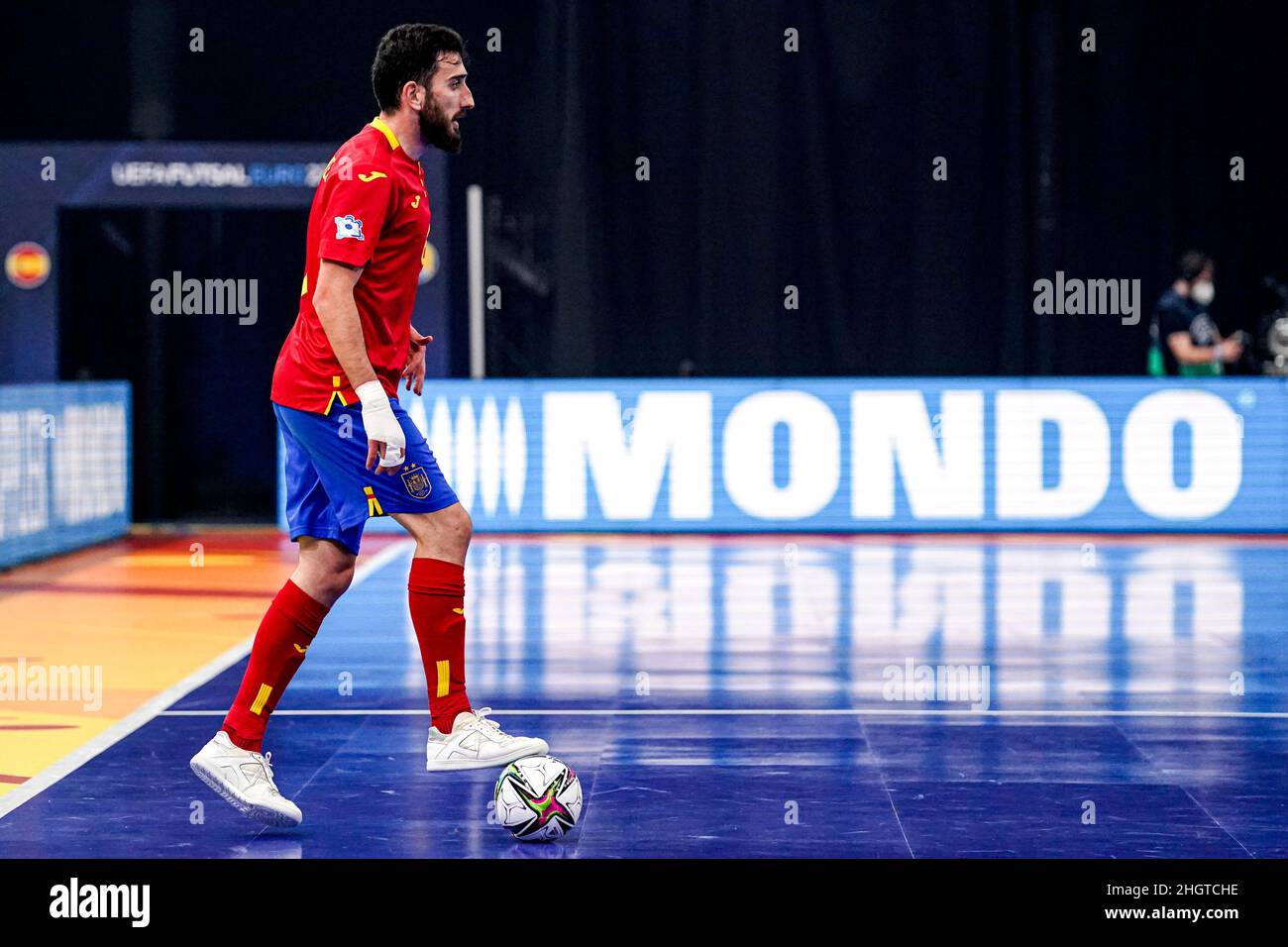 GRONINGEN, NETHERLANDS - JANUARY 22: Raul Gomez of Spain during the Men's Futsal Euro 2022 Group D match between Spain and the Bosnia and Herzegovina at the Martiniplaza on January 22, 2022 in Groningen, Netherlands (Photo by Andre Weening/Orange Pictures) Stock Photo