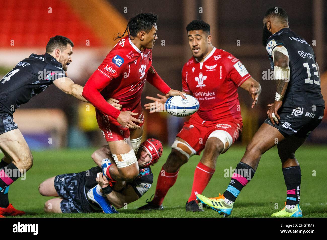 Sam Lousi Rugby Carwyn tuipulotu hi-res stock photography and images - Alamy