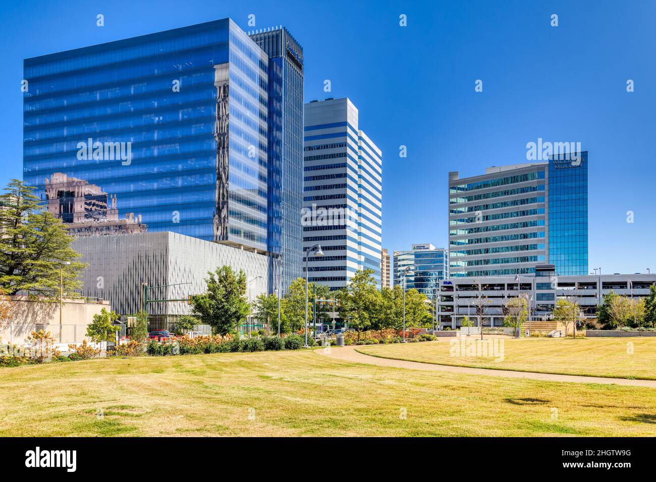 Kanawha Plaza view of (lr) Gateway Plaza, One James Plaza, Three James