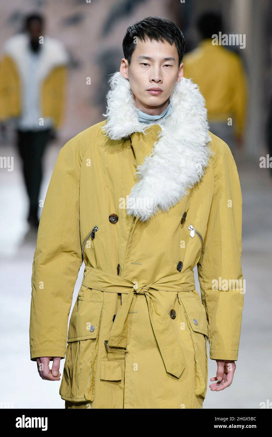 Paris, Frankreich. 22nd Jan, 2022. HERMES Homme Fall/Winter 202223 Runway during Paris Fashion