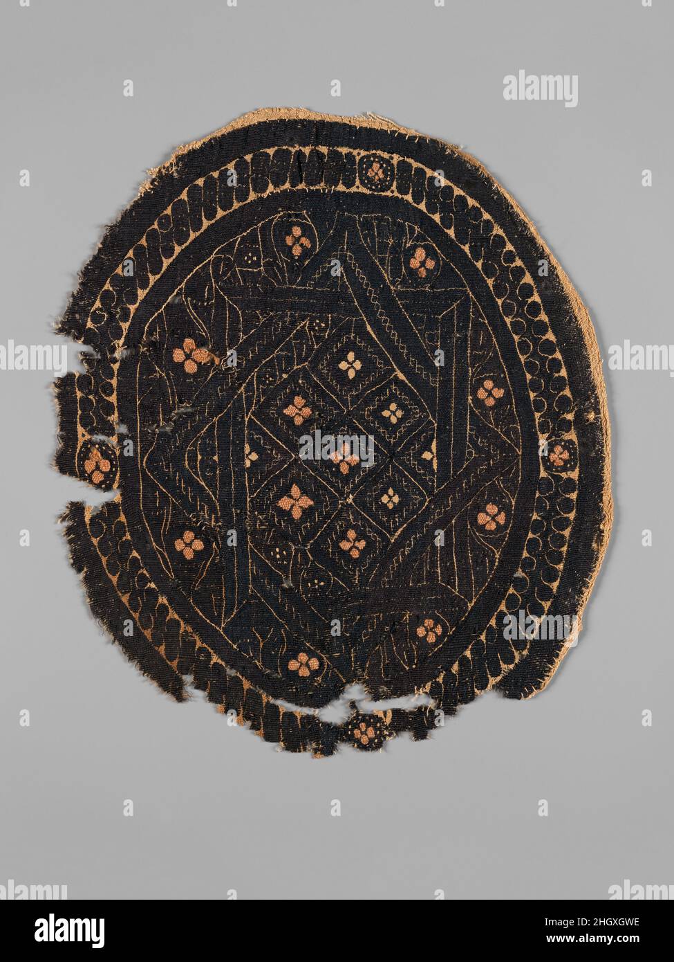 Roundel 3rd–4th century. Roundel. 3rd–4th century. Linen, wool ...