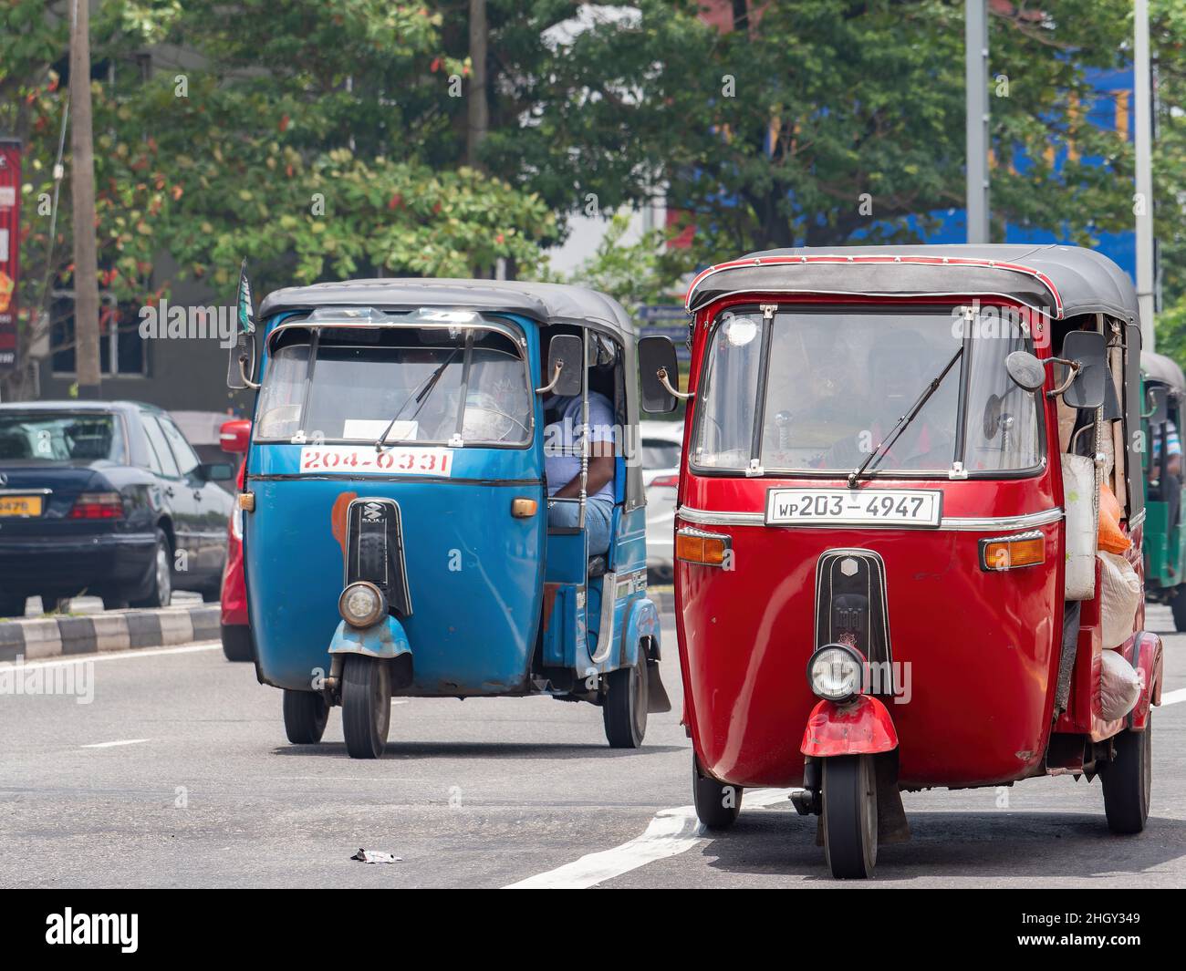 BTwo auto rickshaws, also called tuk-tuk, in Colombo, Sri Lanka Stock Photo