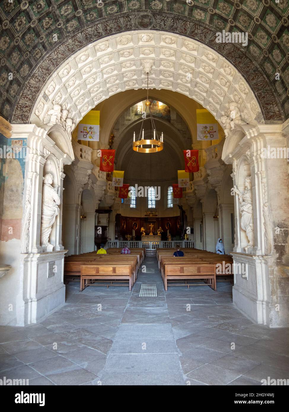 Cathédrale NotreDame des Doms d'Avignon entrance