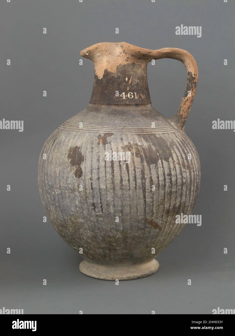 Jug 1050–950 B.C. Cypriot Grooved body, light clay under dark slip.. Jug. Cypriot. 1050–950 B.C.. Terracotta. Cypro-Geometric I. Vases Stock Photo