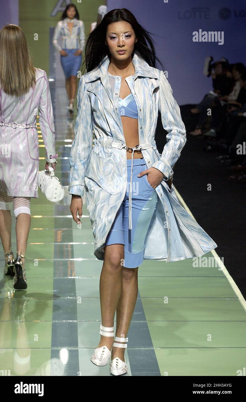 Model cat walk on the runway during an SFAA RUBINA show at SETEC in ...