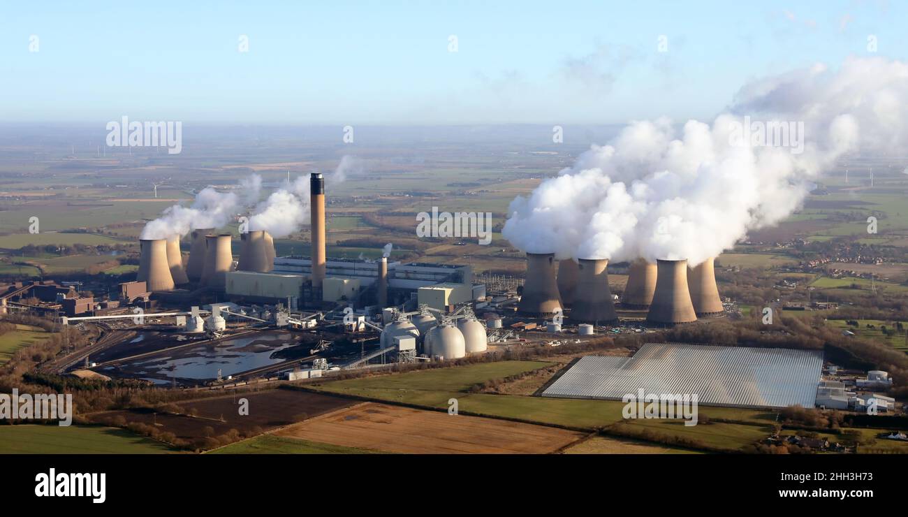 up-to-date aerial view of Drax Power Station in Yorkshire (January 2022) Stock Photo